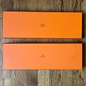 2 Hermes tie boxes, comes with original tissue paper, authentic